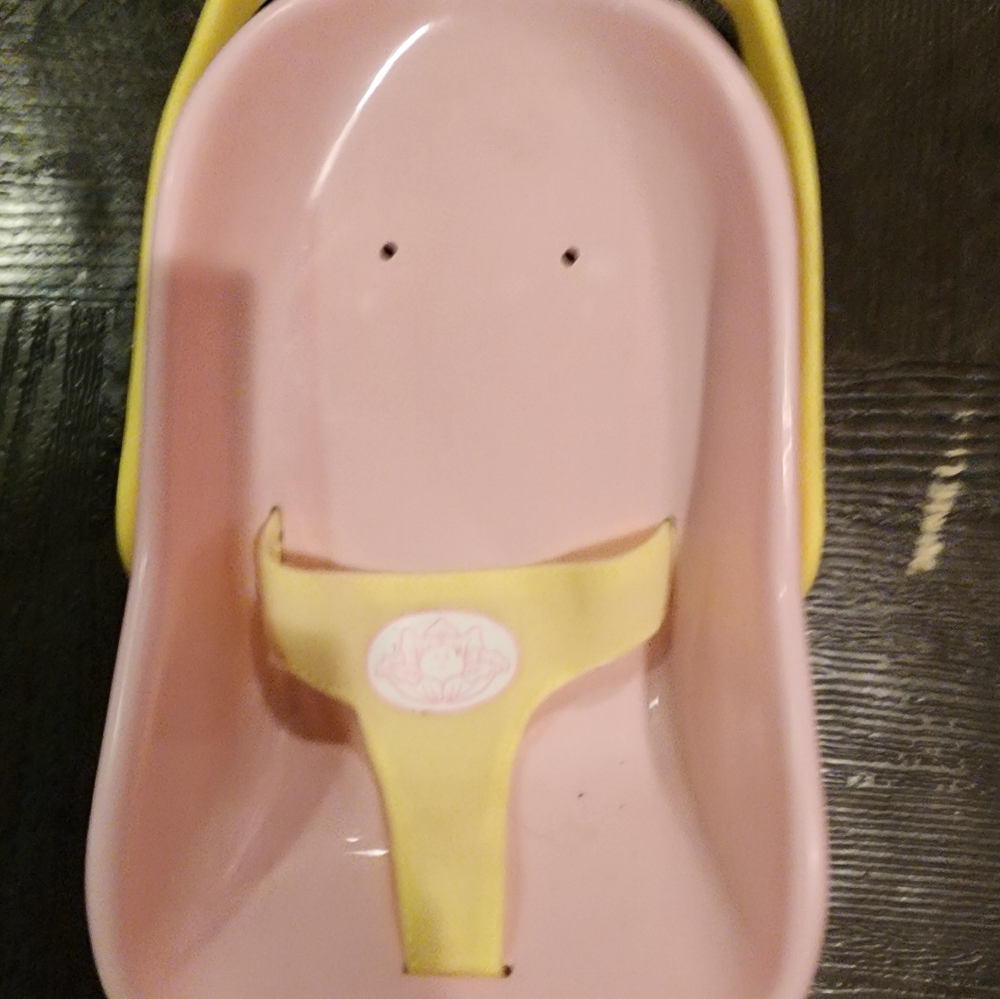 Small baby cabbage patches car seat